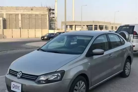 用过的 Volkswagen Polo 出售 在 多哈 #10002 - 1  image 