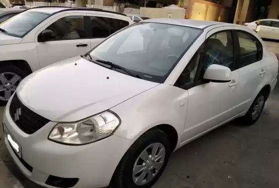 Usado Suzuki SX4 Venta en al-sad , Doha #10003 - 1  image 
