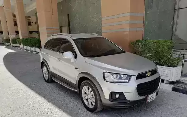 مستعملة Chevrolet Captiva للبيع في الدوحة #10052 - 1  صورة 