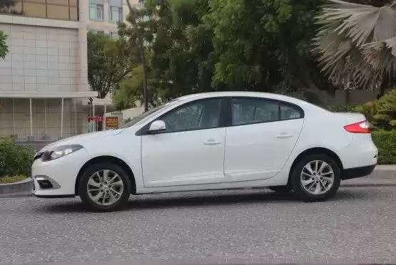 Used Renault Fluence For Sale in Al Sadd , Doha #10091 - 1  image 