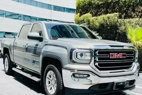 استفاده شده GMC Sierra برای فروش که در السد , دوحه #10141 - 1  image 