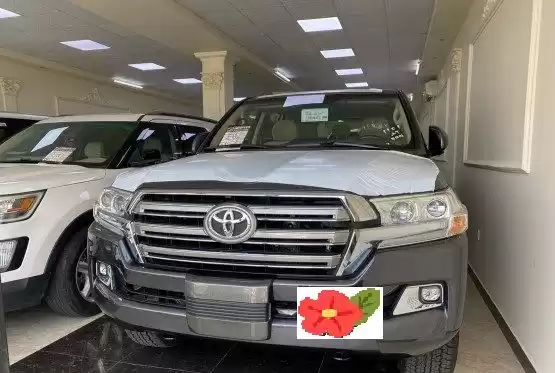جديدة Toyota Land Cruiser للبيع في الدوحة #10255 - 1  صورة 