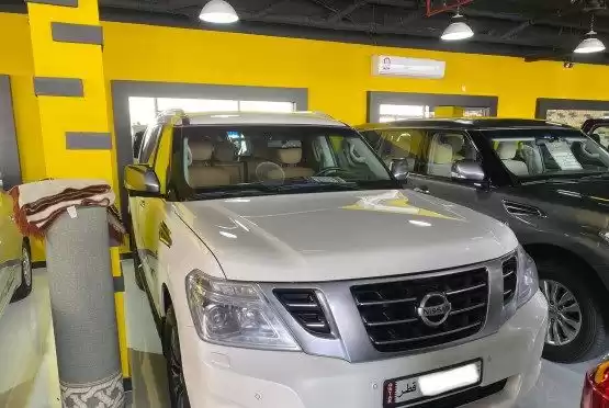 Usado Nissan Patrol Venta en Doha #10273 - 1  image 