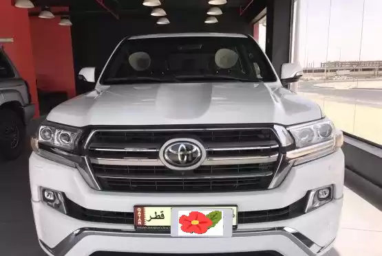 Использовал Toyota Land Cruiser Продается в Доха #10344 - 1  image 