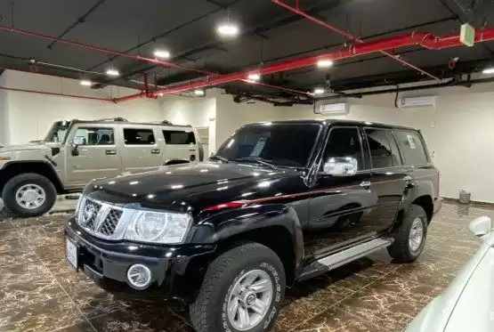 Использовал Nissan Patrol Продается в Доха #10358 - 1  image 