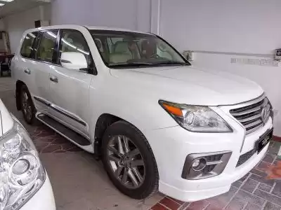 Utilisé Lexus Unspecified À vendre au Doha #10396 - 1  image 