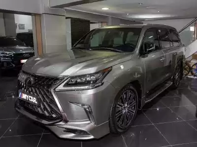 Utilisé Lexus Unspecified À vendre au Doha #10397 - 1  image 