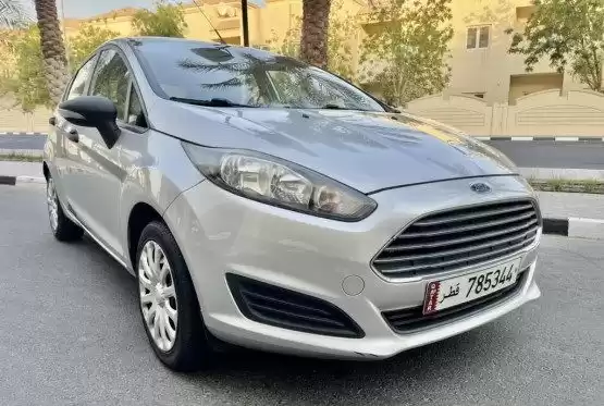 استفاده شده Ford Fiesta برای فروش که در السد , دوحه #10446 - 1  image 