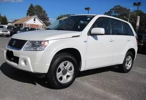 Used Suzuki Grand Vitara For Sale in Doha #10465 - 1  image 