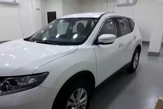 مستعملة Nissan Unspecified للبيع في الدوحة #10565 - 1  صورة 