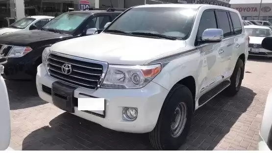 استفاده شده Toyota Land Cruiser برای فروش که در دوحه #10605 - 1  image 