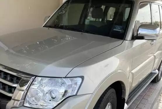 استفاده شده Mitsubishi Pajero برای فروش که در دوحه #10622 - 1  image 