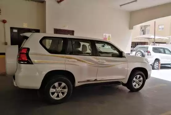 مستعملة Toyota Prado للبيع في الدوحة #10694 - 1  صورة 