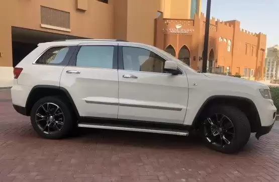 مستعملة Jeep Grand Cherokee للبيع في السد , الدوحة #10701 - 1  صورة 