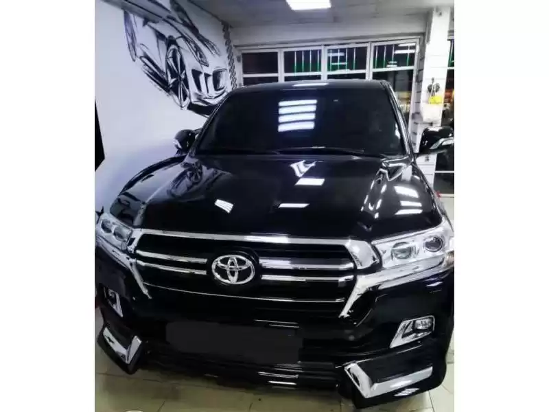 استفاده شده Toyota Land Cruiser برای فروش که در دوحه #10734 - 1  image 