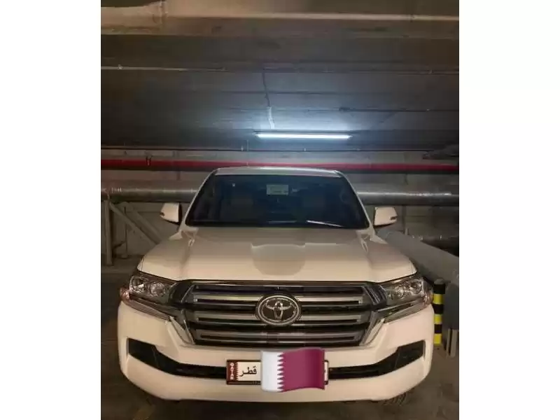 مستعملة Toyota Land Cruiser للبيع في الدوحة #10771 - 1  صورة 