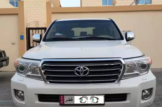 استفاده شده Toyota Land Cruiser برای فروش که در دوحه #10837 - 1  image 