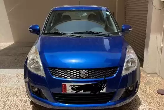 Utilisé Suzuki Swift À vendre au Al-Sadd , Doha #10893 - 1  image 