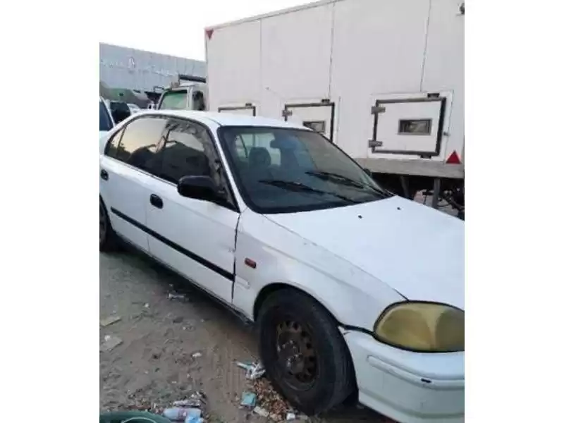 استفاده شده Honda Civic برای فروش که در دوحه #10914 - 1  image 