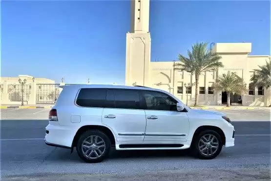 استفاده شده Lexus LX برای فروش که در دوحه #10965 - 1  image 