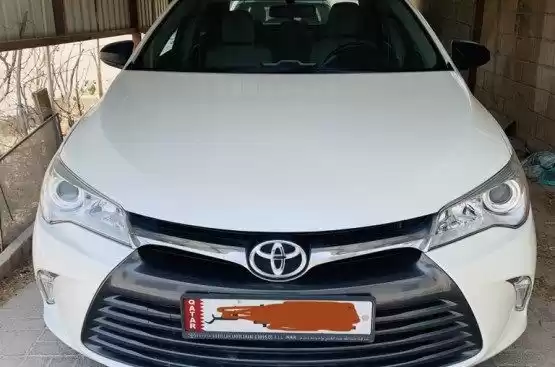 مستعملة Toyota Camry للبيع في الدوحة #11002 - 1  صورة 