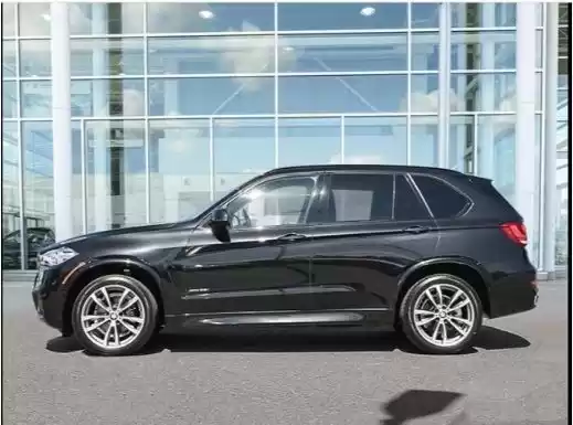 مستعملة BMW Unspecified للبيع في الدوحة #11120 - 1  صورة 