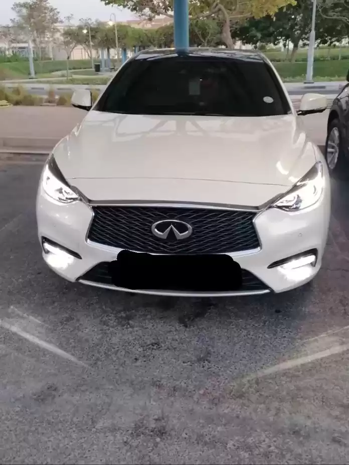 استفاده شده Infiniti Q30 برای فروش که در السد , دوحه #11145 - 1  image 