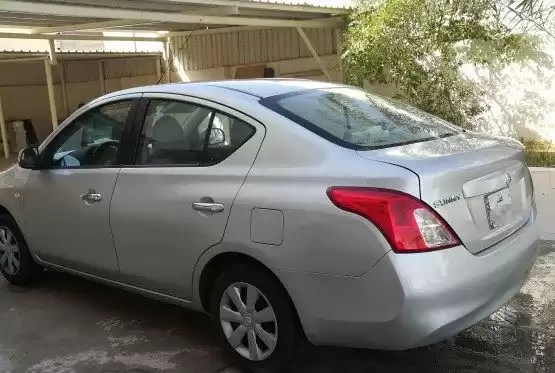 استفاده شده Nissan Sunny برای فروش که در دوحه #11176 - 1  image 