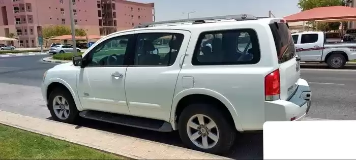 مستعملة Nissan Armada للبيع في الدوحة #11188 - 1  صورة 