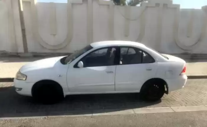 Использовал Nissan Sunny Продается в Аль-Садд , Доха #11206 - 1  image 