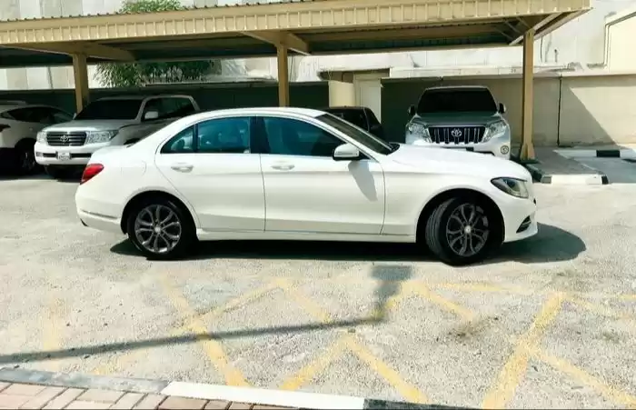 مستعملة Mercedes-Benz Unspecified للبيع في السد , الدوحة #11298 - 1  صورة 