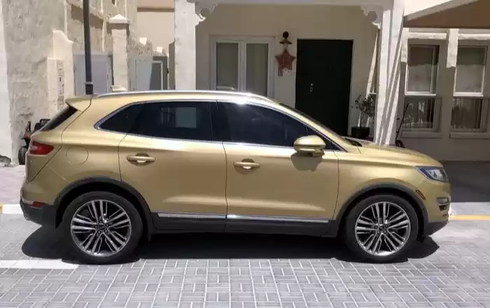 Used Lincoln Unspecified For Sale in Al Sadd , Doha #11311 - 1  image 