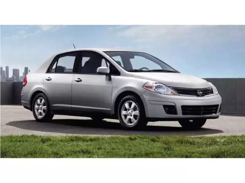 استفاده شده Nissan Tiida برای فروش که در دوحه #11524 - 1  image 