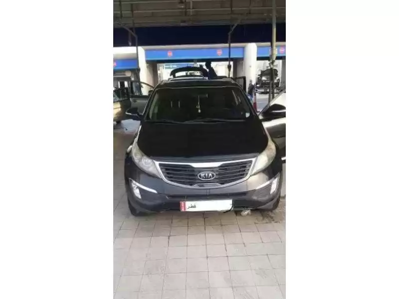استفاده شده Kia Sportage برای فروش که در دوحه #11595 - 1  image 