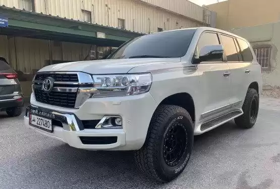 Used Toyota Land Cruiser For Sale in Doha #11608 - 1  image 