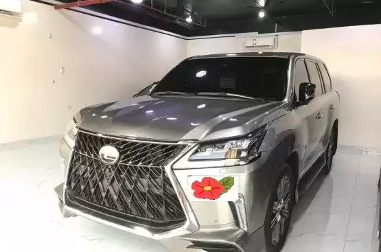 مستعملة Lexus LX للبيع في الدوحة #11666 - 1  صورة 