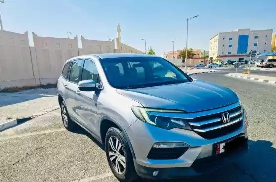 Utilisé Honda Unspecified À vendre au Al-Sadd , Doha #11800 - 1  image 