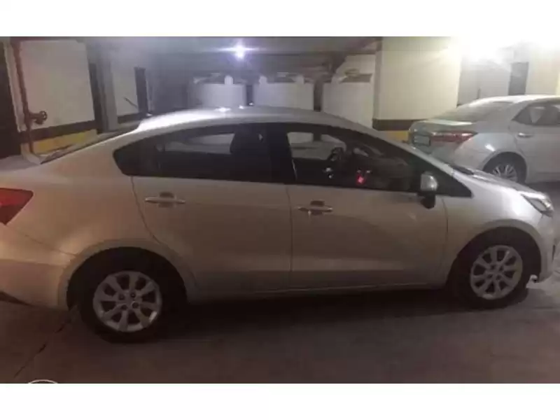 Utilisé Kia Rio À vendre au Doha #11932 - 1  image 