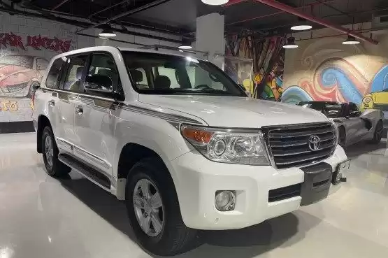 مستعملة Toyota Land Cruiser للبيع في الدوحة #11947 - 1  صورة 