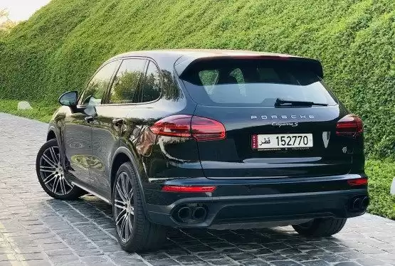 Usado Porsche Unspecified Venta en Doha #12020 - 1  image 
