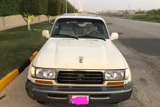استفاده شده Toyota Land Cruiser برای فروش که در دوحه #12129 - 1  image 