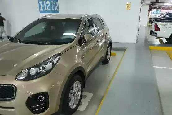 مستعملة Kia Sportage للبيع في الدوحة #12132 - 1  صورة 
