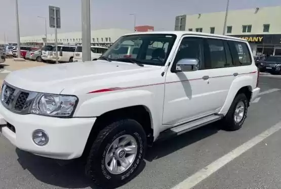 مستعملة Nissan Unspecified للبيع في الدوحة #12244 - 1  صورة 