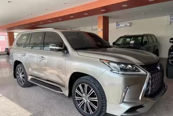 用过的 Lexus Unspecified 出售 在 多哈 #12246 - 1  image 