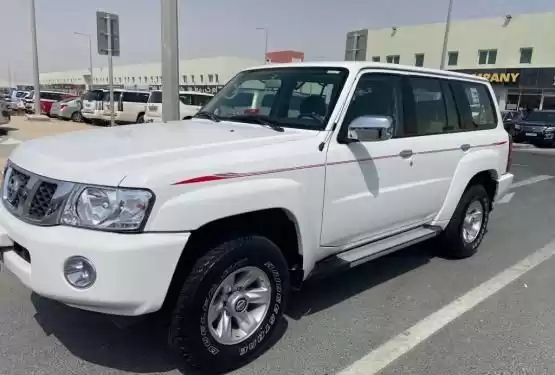 مستعملة Nissan Unspecified للبيع في الدوحة #12249 - 1  صورة 