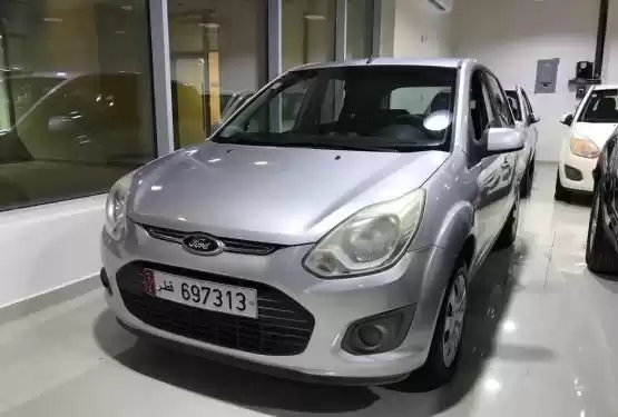 استفاده شده Ford Unspecified برای فروش که در دوحه #12264 - 1  image 