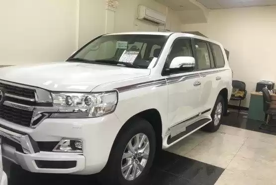 استفاده شده Toyota Unspecified برای فروش که در دوحه #12313 - 1  image 