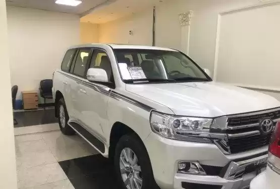 مستعملة Toyota Unspecified للبيع في الدوحة #12315 - 1  صورة 