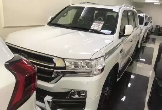 Usado Ford Unspecified Venta en Doha #12320 - 1  image 