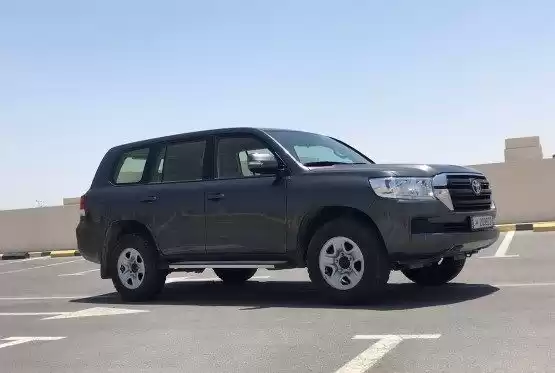 مستعملة Nissan Unspecified للبيع في الدوحة #12325 - 1  صورة 